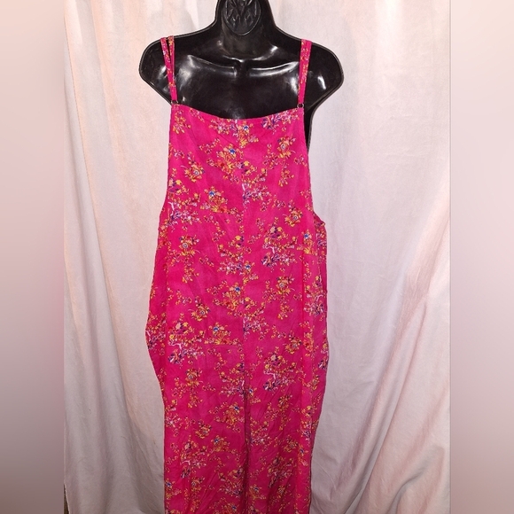 Floral Pink Sleeveless Jumpsuit - Picture 5 of 7